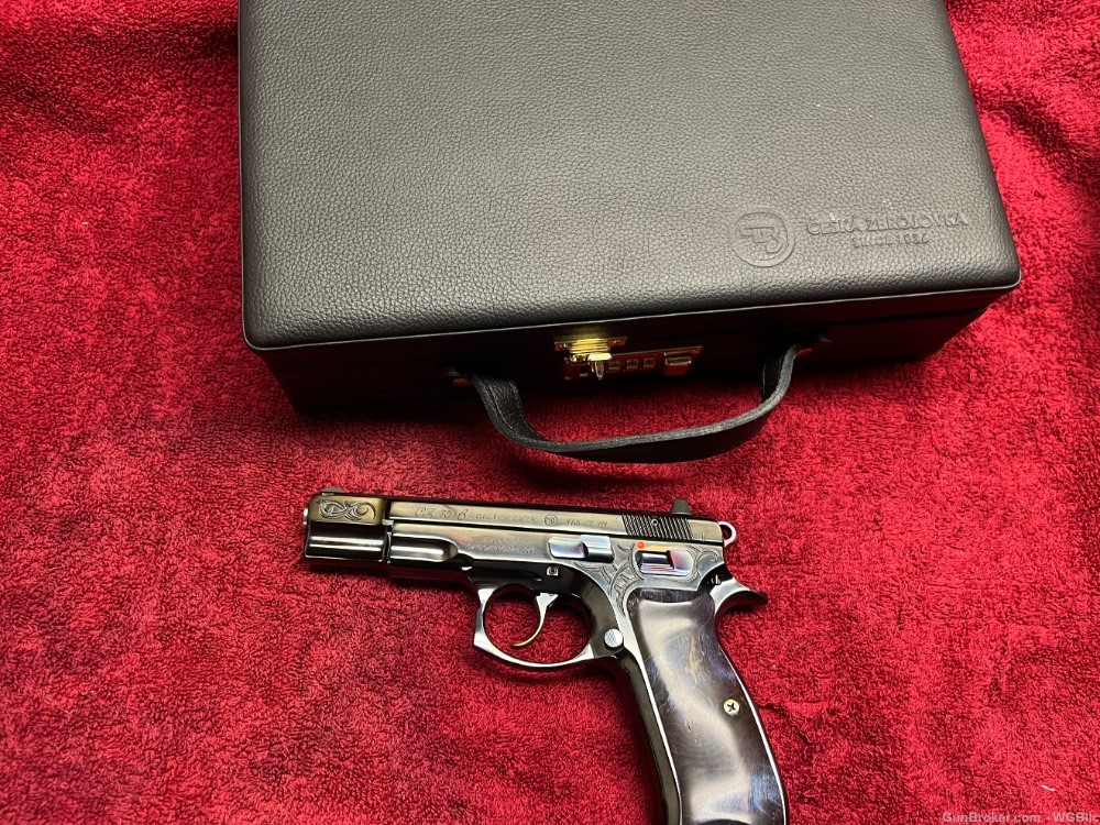 CZ 75b 40th Anniversary - NEW OLD STOCK - 100% PERFECT - 75-img-1