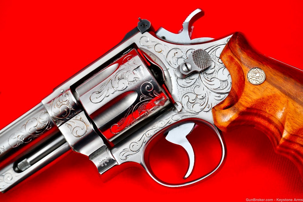 Spectacular Engraved S&W 629 6" Pinned Barrel .44 MAG w/ Lew Horton Combats-img-3