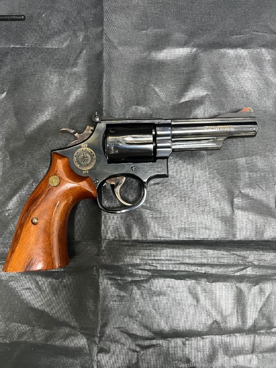 Smith and Wesson 19-3 Texas Ranger .357 mag-img-4