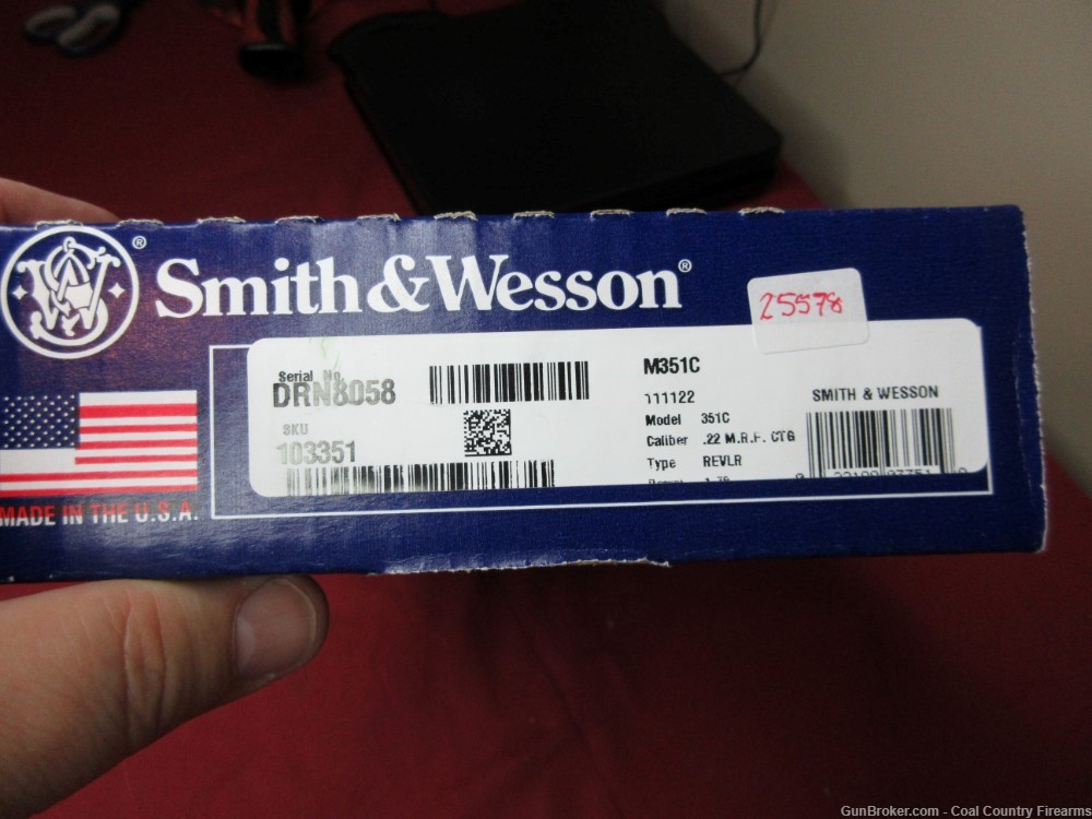 SMITH & WESSON MODEL 351C  22 MAGNUM IN BOX-img-11