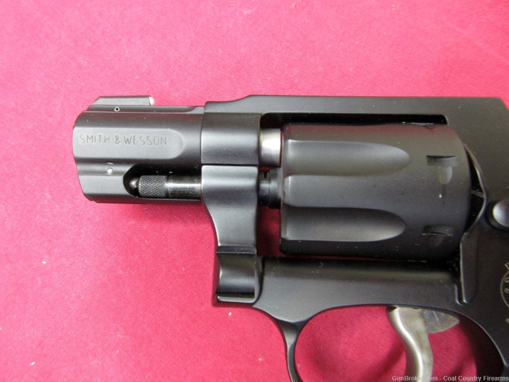 SMITH & WESSON MODEL 351C  22 MAGNUM IN BOX-img-3