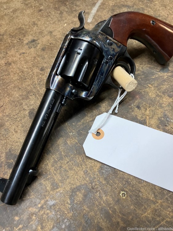 Used Uberti 1873 Bisley 45 Colt 5.5 inch, like new!-img-0