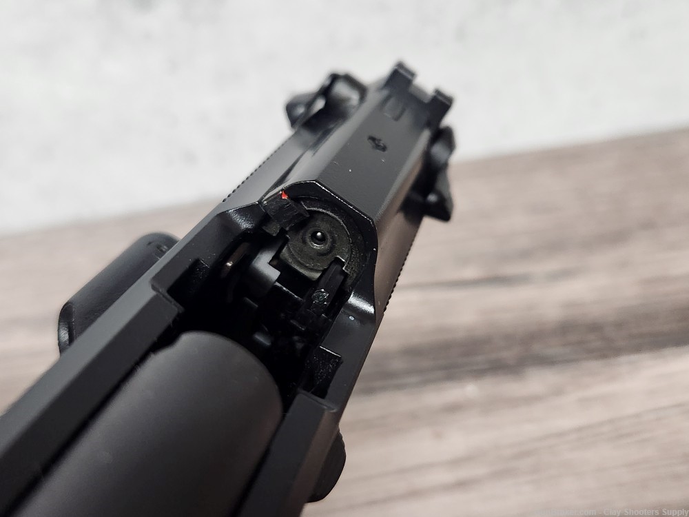 Beretta 92A1 9mm w/ Crimson Trace Grips, 3x 17rd mags-img-10