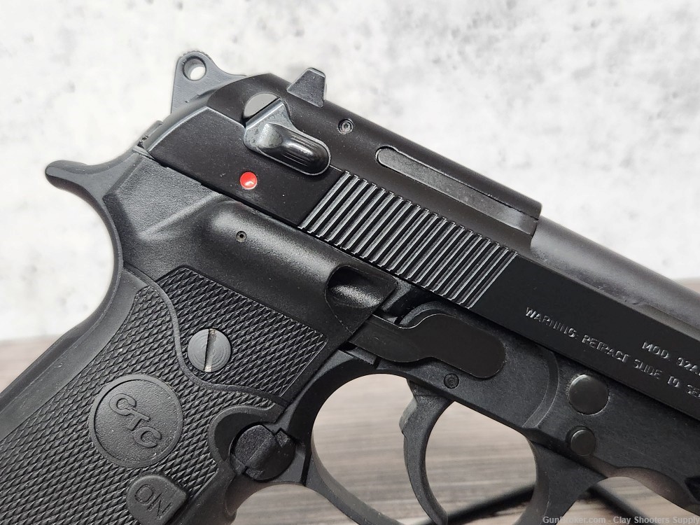 Beretta 92A1 9mm w/ Crimson Trace Grips, 3x 17rd mags-img-7