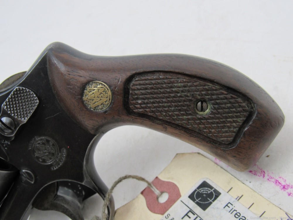 Smith & Wesson 36 No Dash 38 spl Mfg 1971 C&R ok No Reserve-img-4