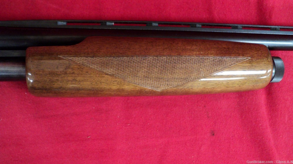 USED SKB 20Gauge Pump Shotgun Model 7300 .01 NR-img-3