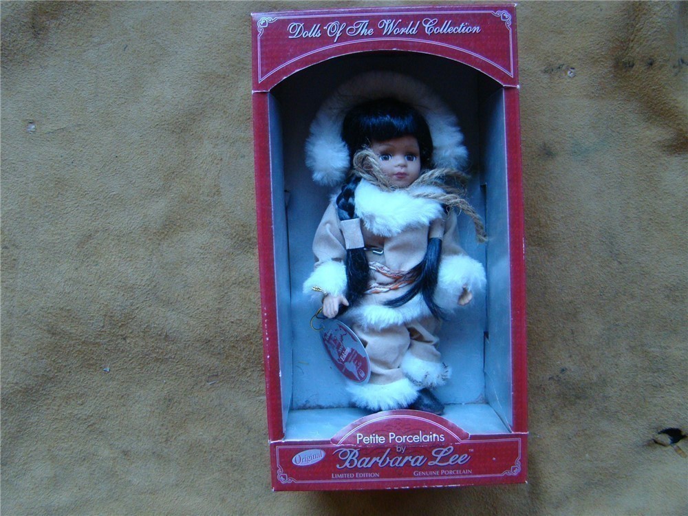 Dolls of the World Collection - Eskimo-img-0