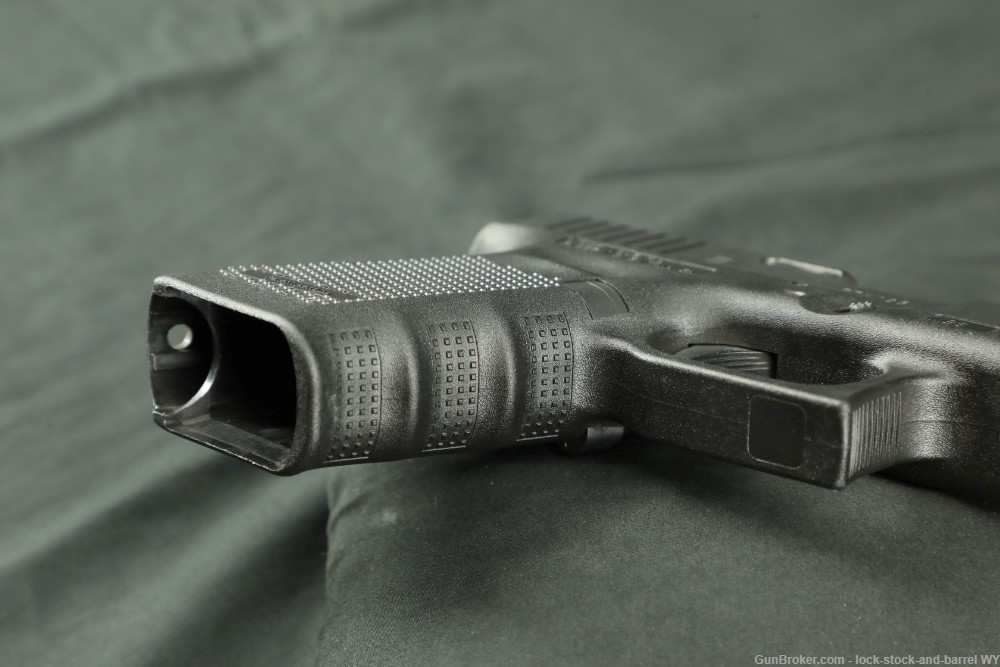Glock 19 G19 9mm 4” Gen 4 Semi-Auto Pistol w/ Original Case-img-10