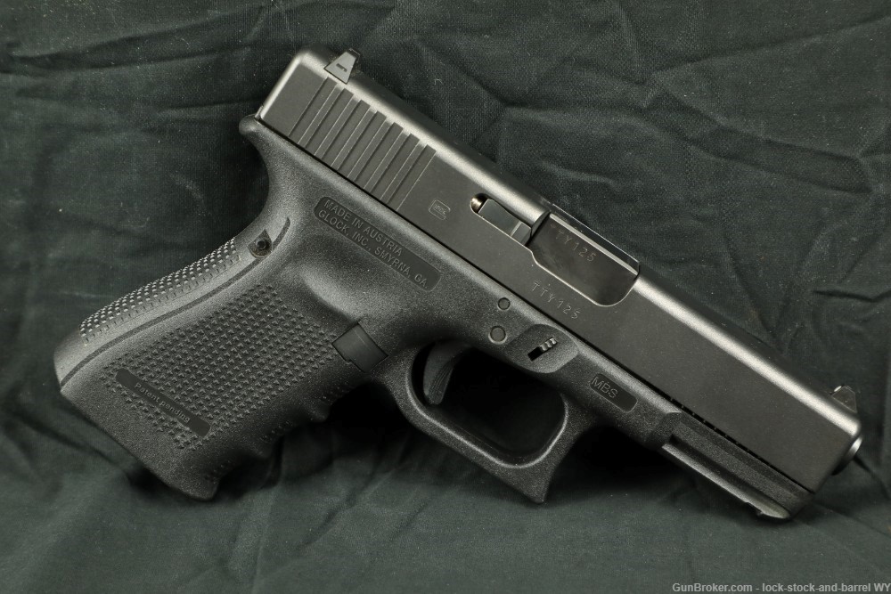 Glock 19 G19 9mm 4” Gen 4 Semi-Auto Pistol w/ Original Case-img-3