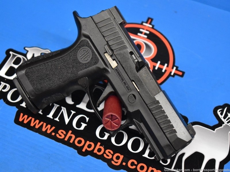 SIG SAUER P320 XCOMPACT 9mm 3.6" w/factory case+(2) mags+manual+optic ready-img-13