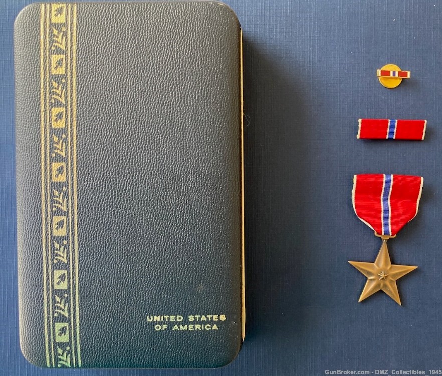 Vietnam Viet Nam War Bronze Star Medal with Case-img-0