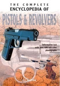 Complete ENCYCLOPEDIA OF Pistols & Revolvers-img-0