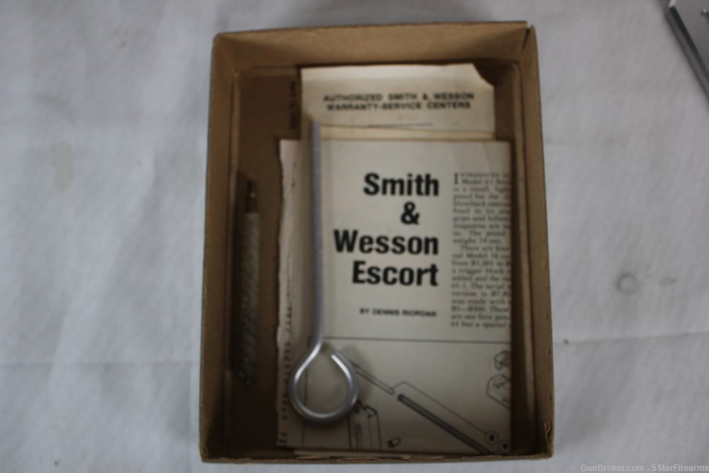 1973 Smith & Wesson Mod. 61-3 .22lr w/ Factory Box NO RESERVE!-img-19