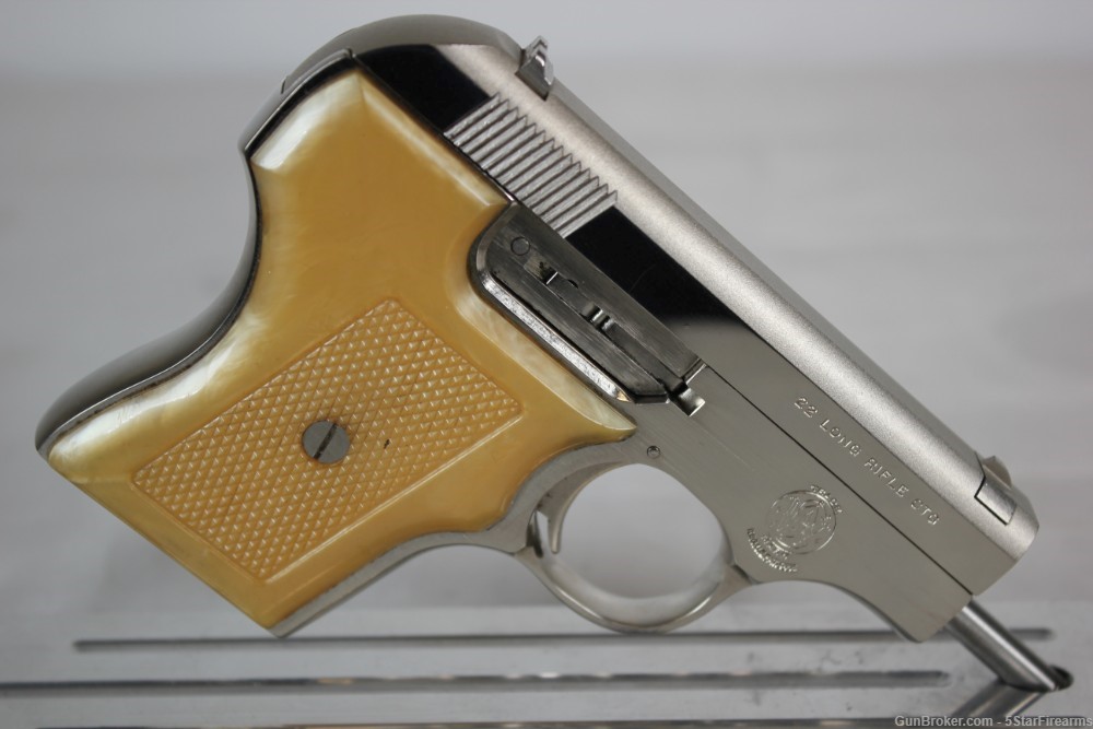 1973 Smith & Wesson Mod. 61-3 .22lr w/ Factory Box NO RESERVE!-img-2