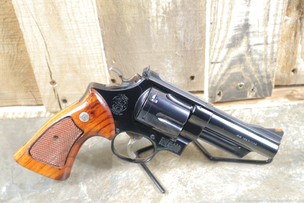 Stunning Smtih & Wesson 29-2 .44Mag Penny Bid NO RESERVE-img-1