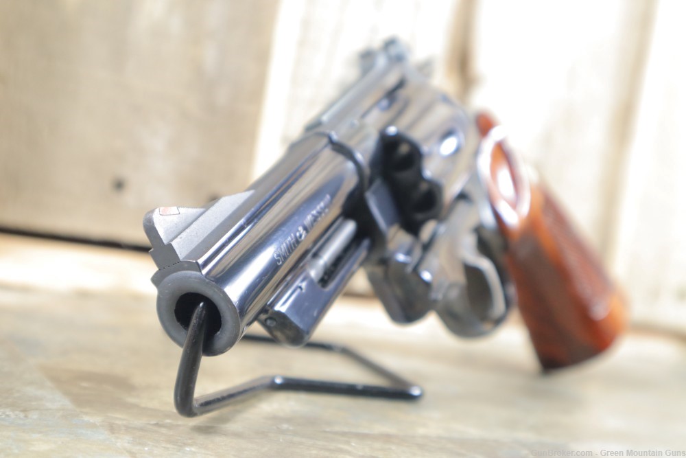 Stunning Smtih & Wesson 29-2 .44Mag Penny Bid NO RESERVE-img-35
