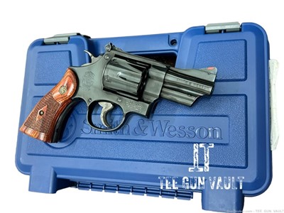 SMITH AND WESSON MODEL 24-6 LEW HORTON BLUE FINISH IN .44 LIMITED EDITION 