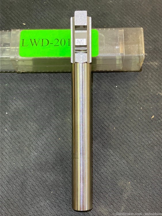 Lone Wolf 10mm 6" Stainless Steel Barrel for Glock 20, Less Than 20 Rounds -img-2