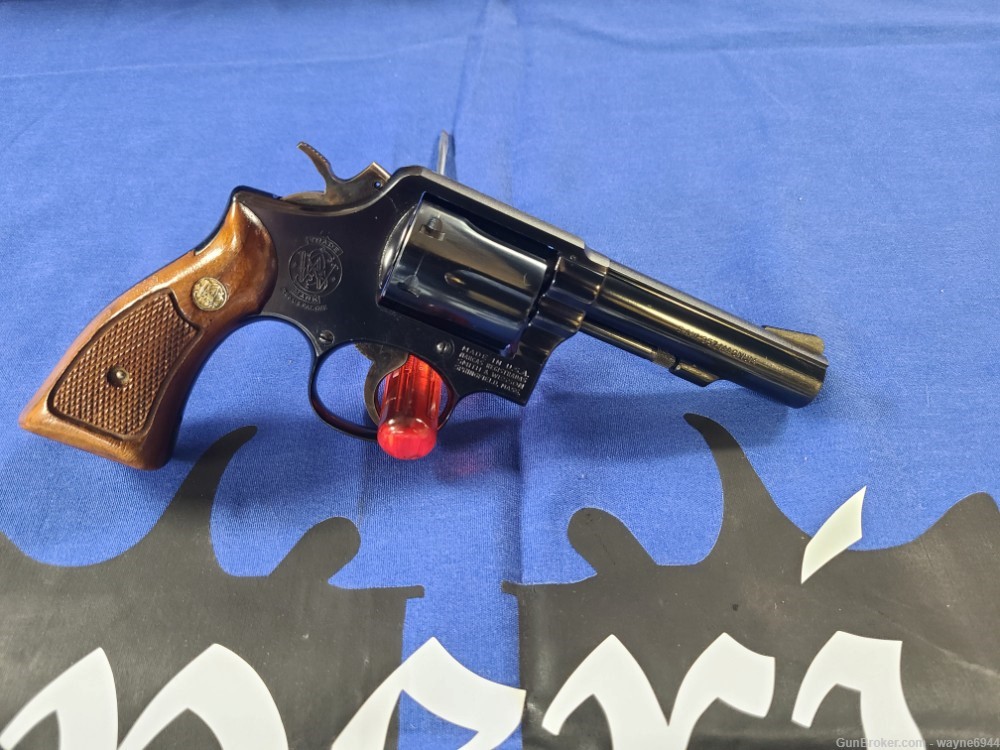 Smith & Wesson model 13-1, 357 magnum with 4” heavy barrel, wood grips-img-6