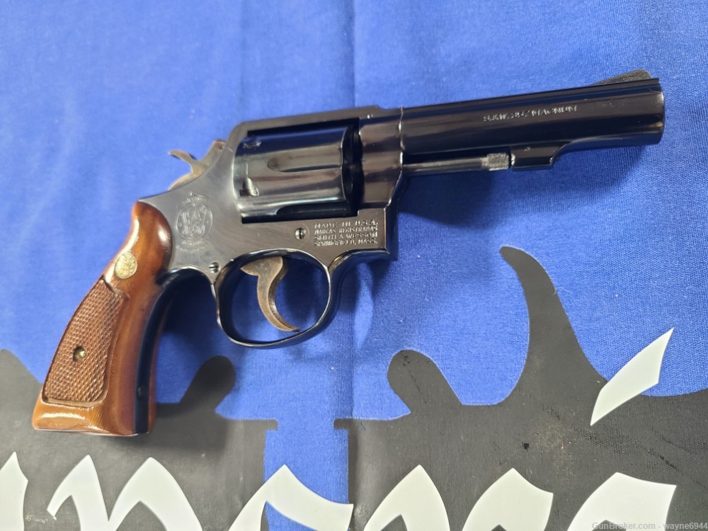 Smith & Wesson model 13-1, 357 magnum with 4” heavy barrel, wood grips-img-7