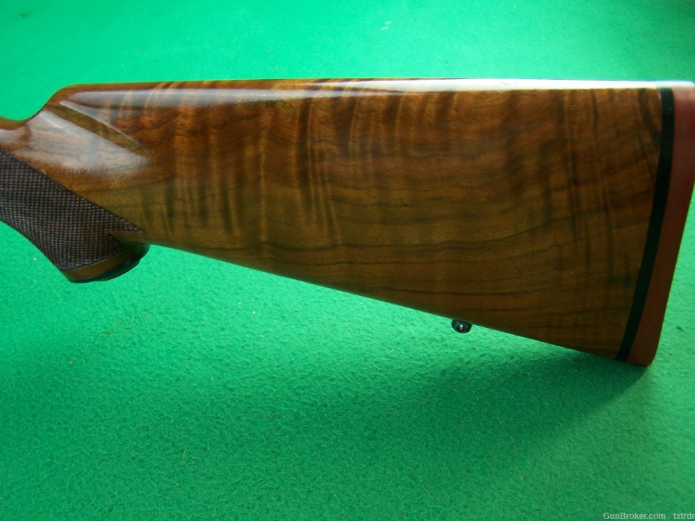 COLLECTIBLE RUGER NO 1B, 243 WIN, 26" MED HVY BBL, NICE WOOD, MFD 1978 -img-21