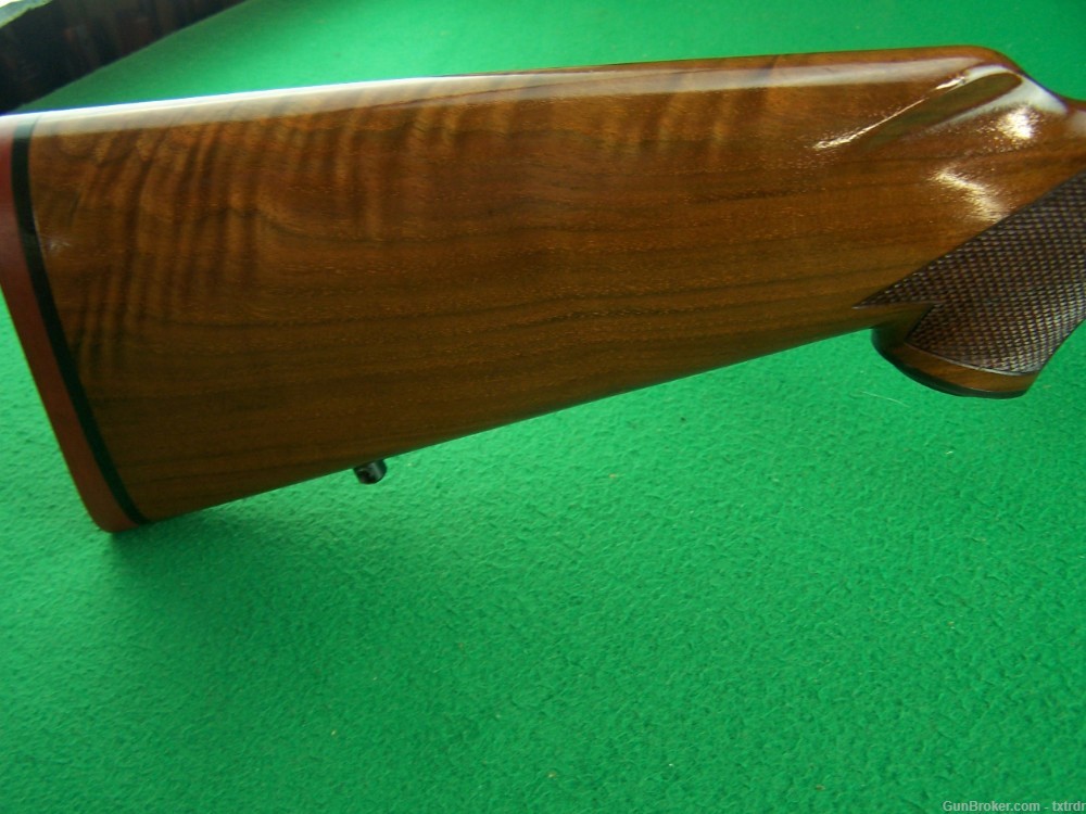 COLLECTIBLE RUGER NO 1B, 243 WIN, 26" MED HVY BBL, NICE WOOD, MFD 1978 -img-5