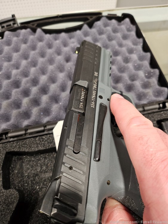 HK VP9 in Grey with 2 15rd mags-img-7