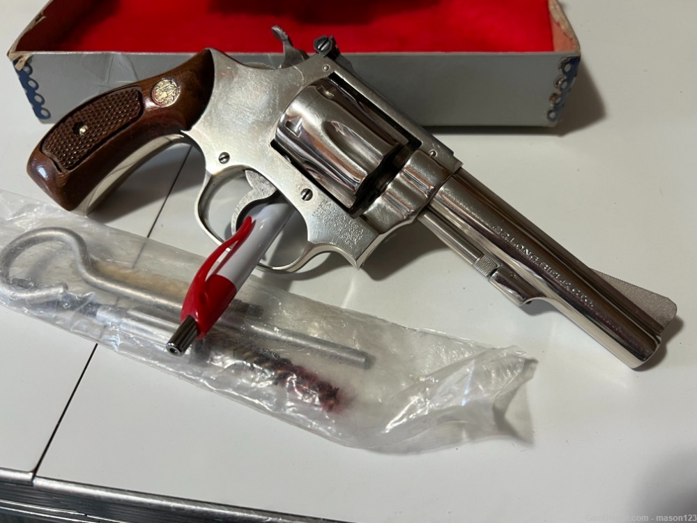 22 SMITH AND WESSON 4 INCH NICKEL MODEL 34-1 IN BOX & TOOLS-img-7