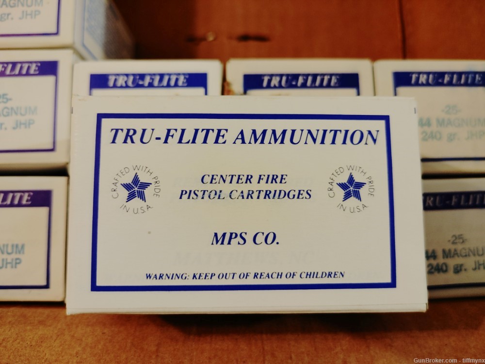 TRU-FLIGHT .44mag 240GR JHP ammo, 10 boxes, 250 rounds.-img-1