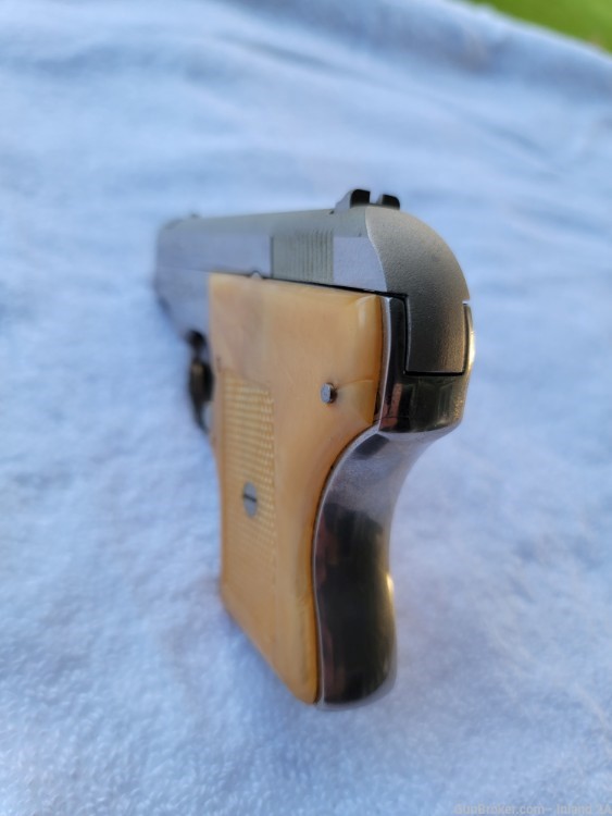 Smith & Wesson Escort Model 61-2 .22 LR pocket pistol with case-img-6