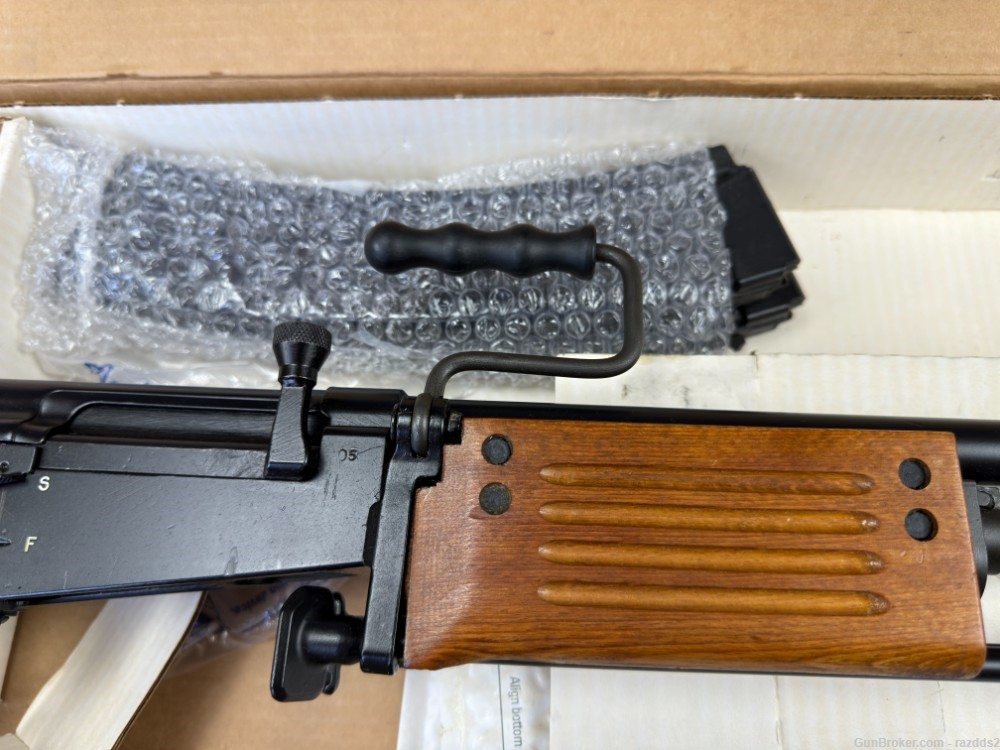 UNFIRED Pre-ban Galil 392 in box with accessories-img-4