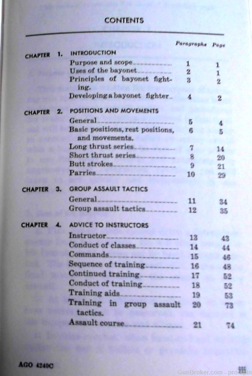 Bayonet Fighting by Desert Publications / Combat Bookshelf 1978 Reprint New-img-3