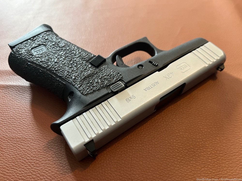 Glock 43x Two Tone Two Mags Talon Grips + Box -img-2