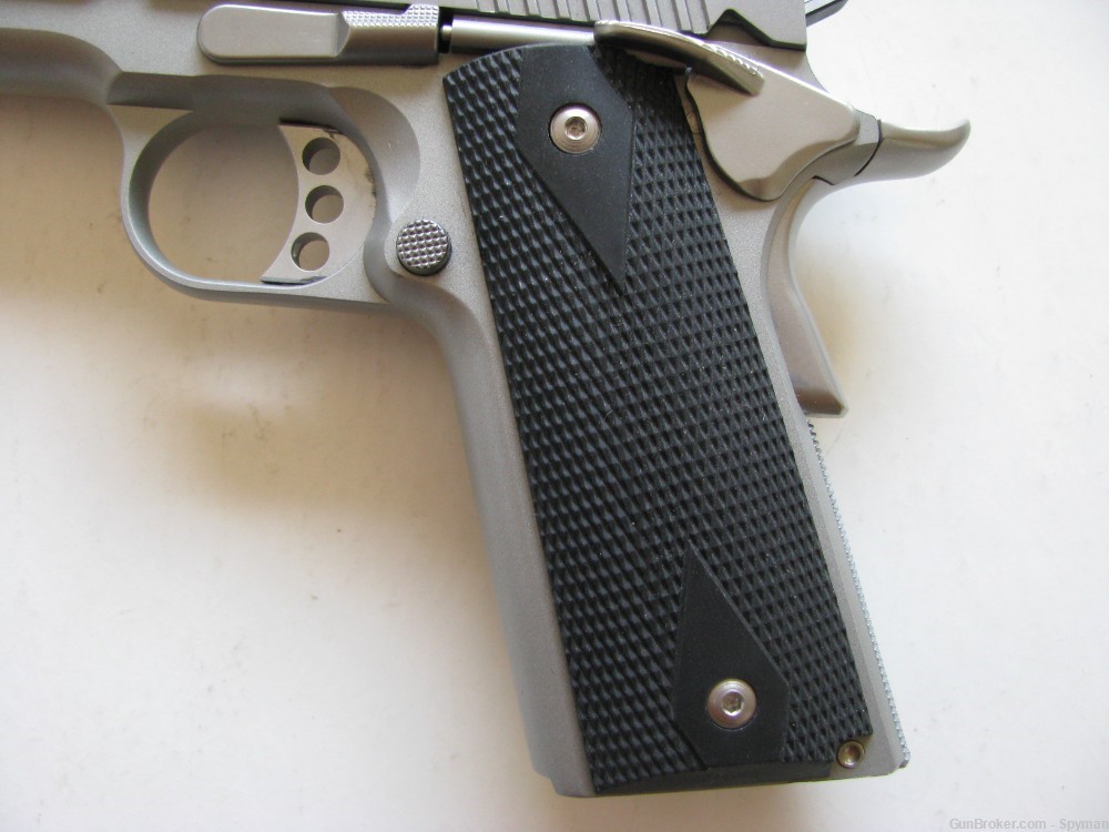 Kimber Pro Carry II  9mm  Two tone Silver with Original Case-img-8