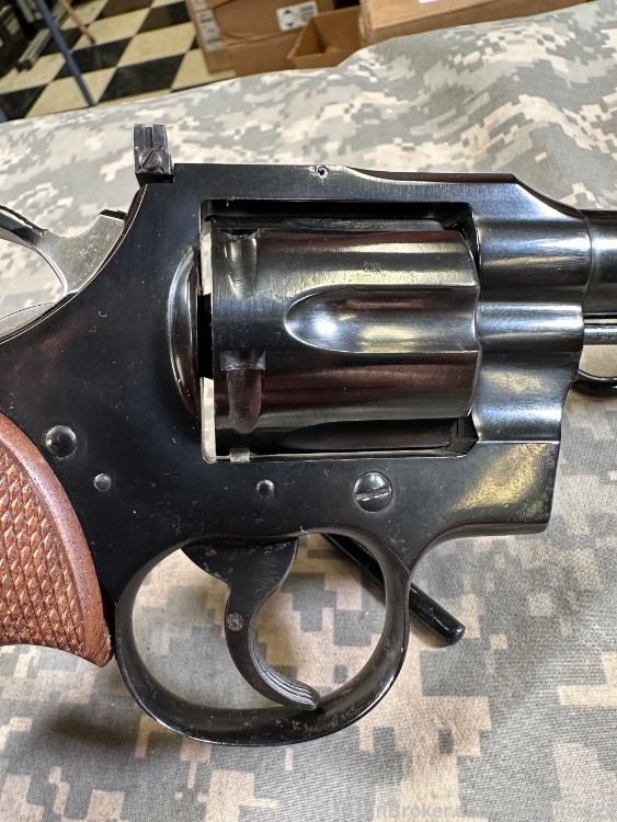 Colt Trooper .38 Spl Blued *DESIRABLE*  Stunning 4" Barrel 6 Shot Revolver-img-29