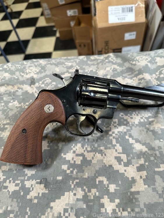 Colt Trooper .38 Spl Blued *DESIRABLE*  Stunning 4" Barrel 6 Shot Revolver-img-23