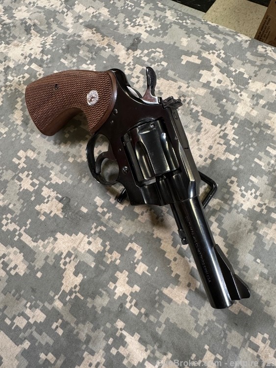 Colt Trooper .38 Spl Blued *DESIRABLE*  Stunning 4" Barrel 6 Shot Revolver-img-27