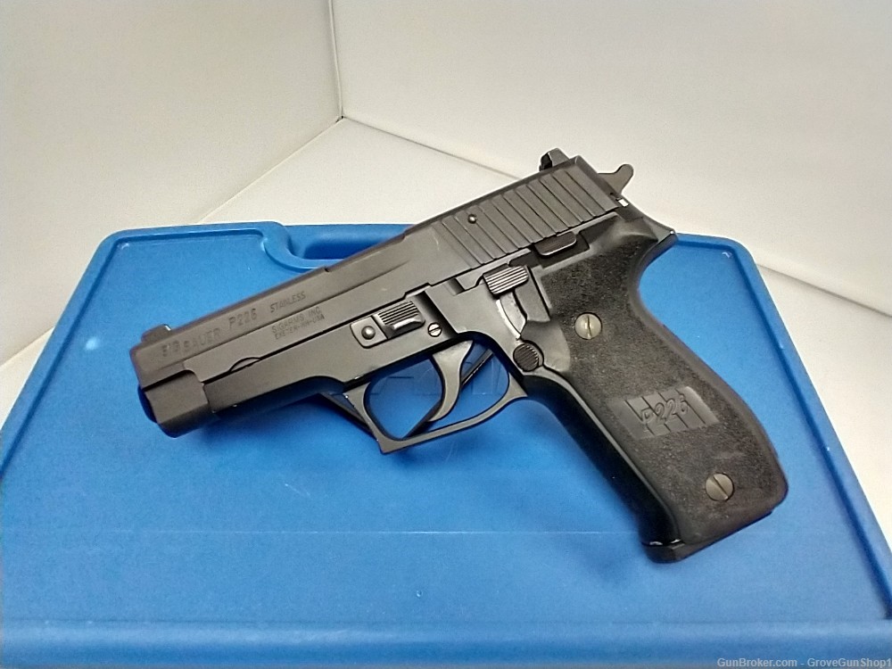 Sig Sauer P226 Stainless .40S&W Pistol 10 RD w/Decocker MADE IN GERMANY-img-0