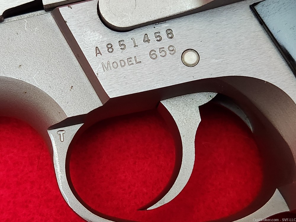 Smith & Wesson S&W 659 9mm semi auto pistol (NICE)-img-3