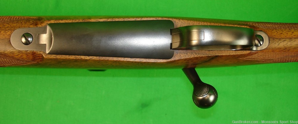 Winchester Model 70 .22-250 / 20" Bbl - Leupold - Custom Wood & More-img-18