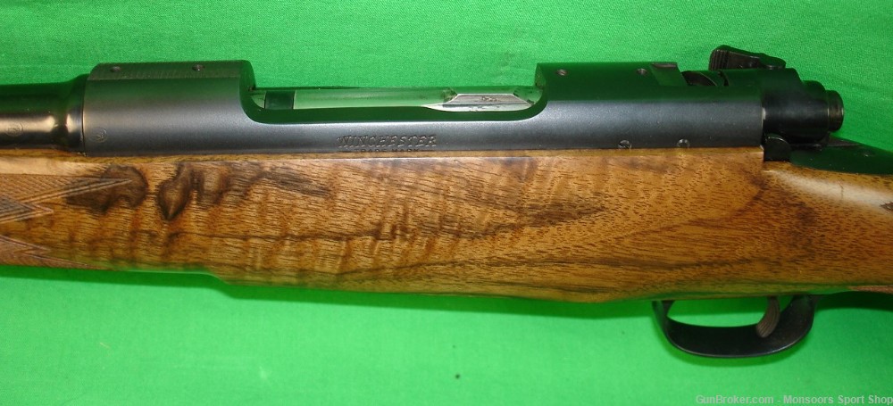 Winchester Model 70 .243/22"Bbl - Pre-64 / Featherweight-img-11