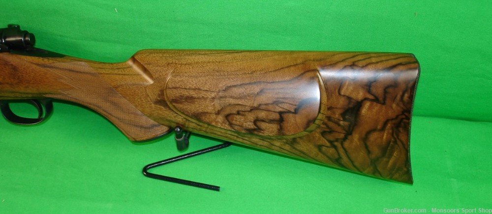 Winchester Model 70 .243/22"Bbl - Pre-64 / Featherweight-img-9