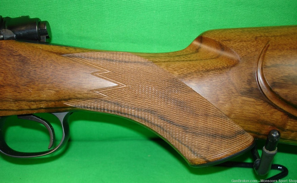 Winchester Model 70 .243/22"Bbl - Pre-64 / Featherweight-img-14