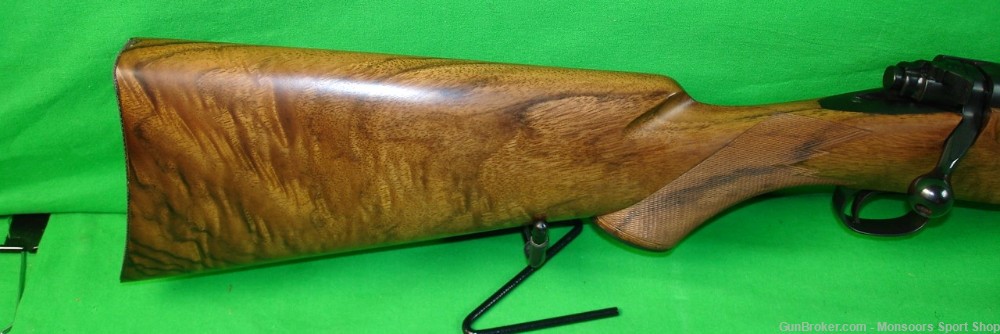 Winchester Model 70 .243/22"Bbl - Pre-64 / Featherweight-img-2