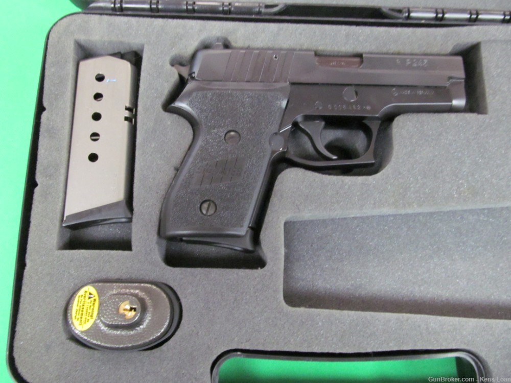 Sig Sauer P245, .45ACP, W. German, 2 mags, papers, case-img-1