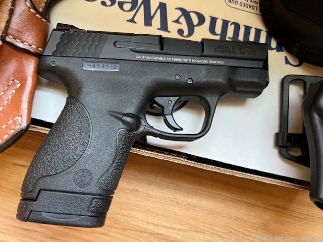 Smith & Wesson M&P 9mm Shield-img-3
