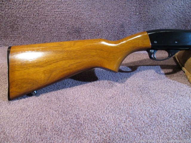 Remington 572 Fieldmaster .22S/L/LR - Near Mint Condition-img-13