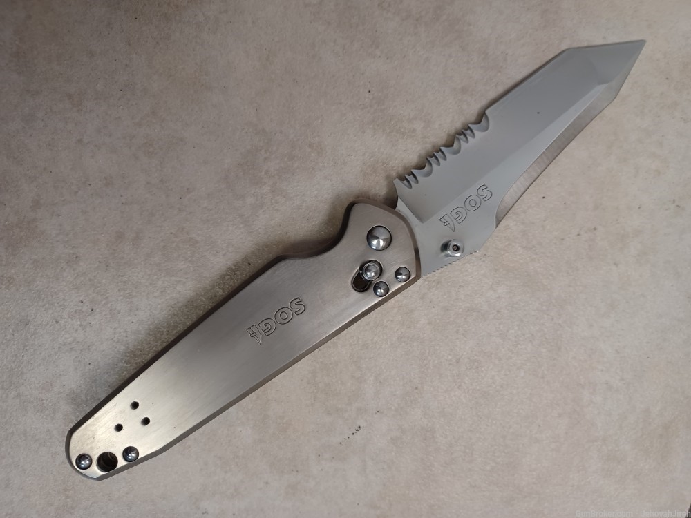 SOG. Vision Titanium scarce -img-8