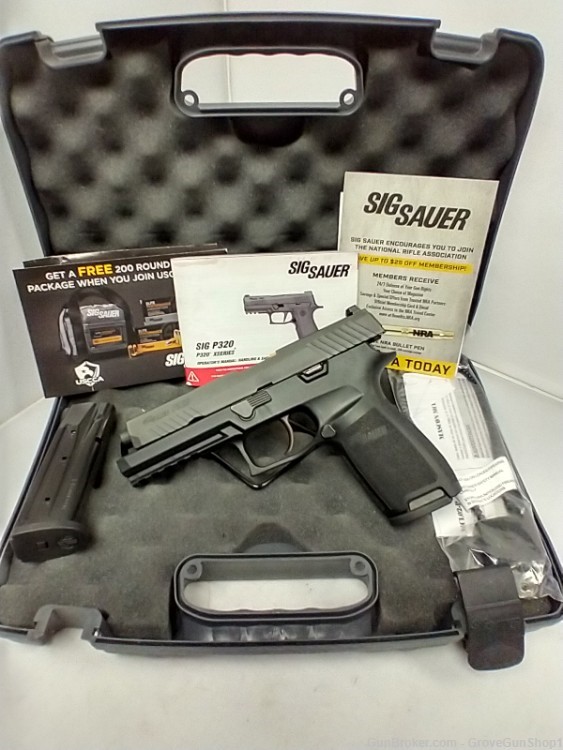 Sig Sauer P320F 9mm Nitron BLK Full-Size w/Case/2-17RD Mags USED VERY NICE-img-0