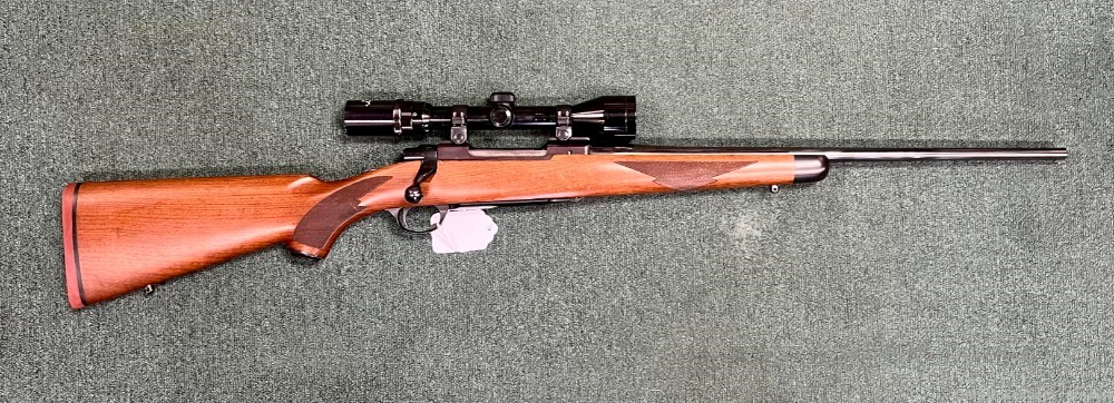 RUGER BOLT ACTION M77 RIFLE WALNUT STOCK 3X9 SCOPE 270 CAL-img-0